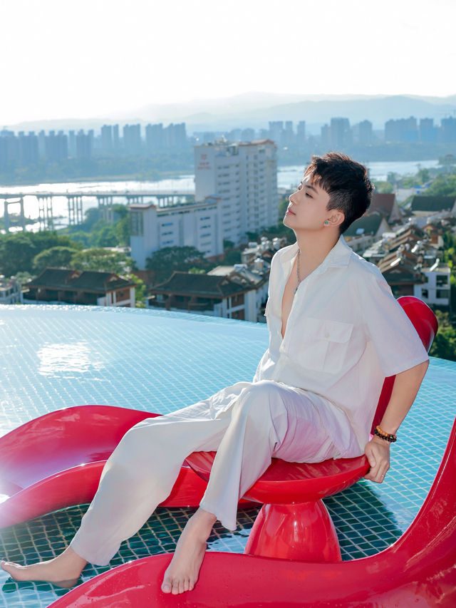 版納絕美懸崖酒店!我睡在雲端看湄公河夕陽 版納絕美懸崖酒店!我睡在雲端看湄公河夕陽