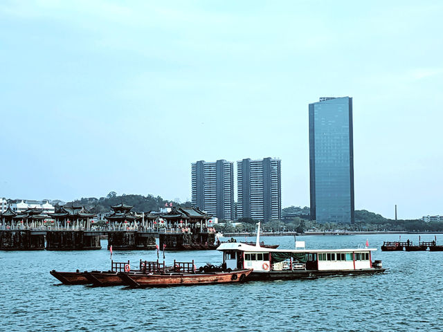 古城牆邊的時光之旅