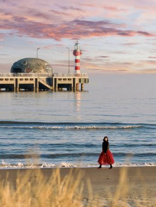 Qinhuangdao | A Winter Seaside Christmas Date at Rushi Sea