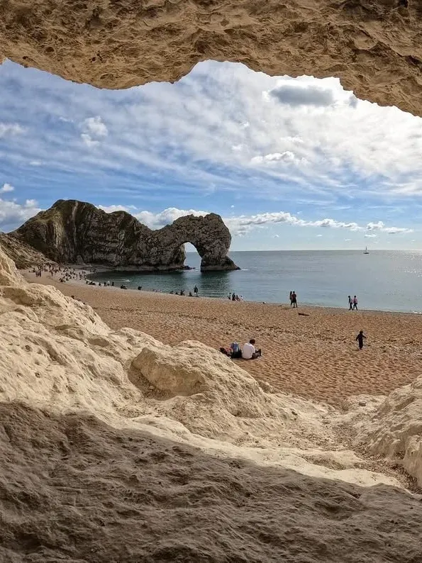 倫敦2h 國家地理認證的人生必去海灘 倫敦2h 國家地理認證的人生必去海灘