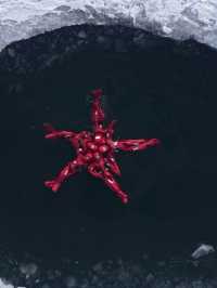 全新阿勒泰 | 在冰河上漂浮,粉雪中醒來