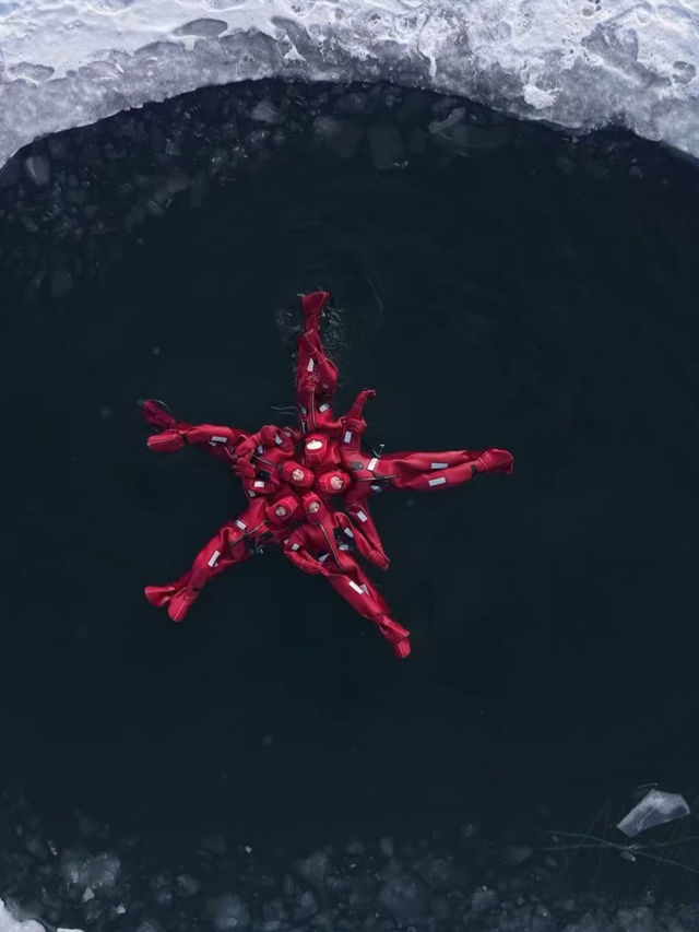 全新阿勒泰 | 在冰河上漂浮,粉雪中醒來 全新阿勒泰 | 在冰河上漂浮,粉雪中醒來