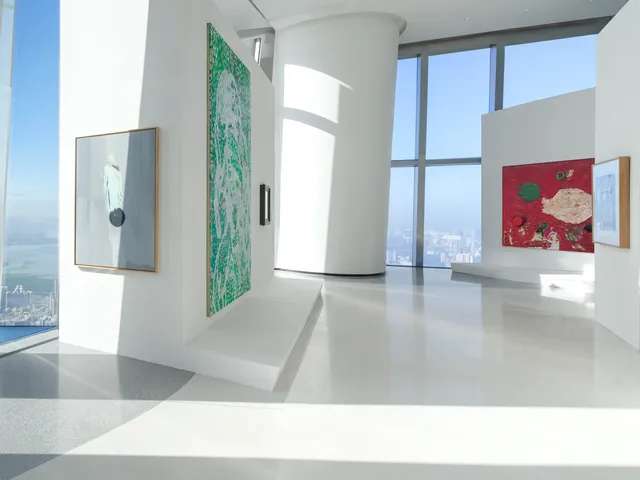 香格納三十周年特展：隙語浮步