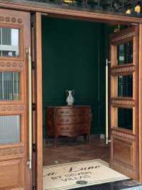 上海首店!!顯貴老錢風餐廳!不是在法國!