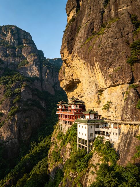 RAKUDA shina FARSHINA × OLD MOUNTAIN Climb this Minnan fairy mountain, deified by Xu Xiake! It hides a