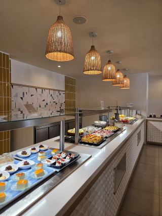 Wonderful Stay with Exceptional Service and Convenient Location