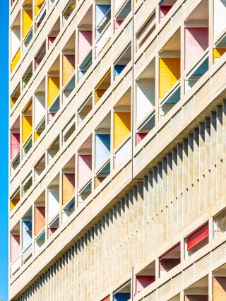 フランスの文化遺産巡り攻略！マルセイユの集合住宅＋カルカソンヌ城に大興奮