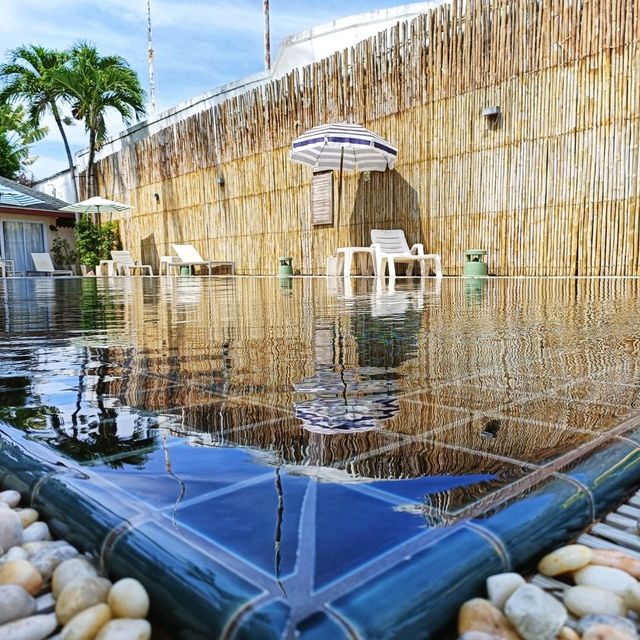 ที่พักติดทะเล หาดเฉวง