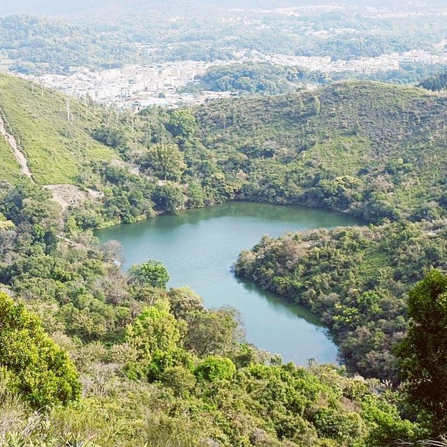 麒麟山,古洞水塘(心形水塘)