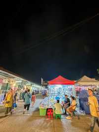 ถนนคนเดินตลาดนัดเซนทริค