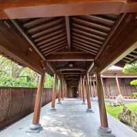 鬧市中的古園：南蓮園池