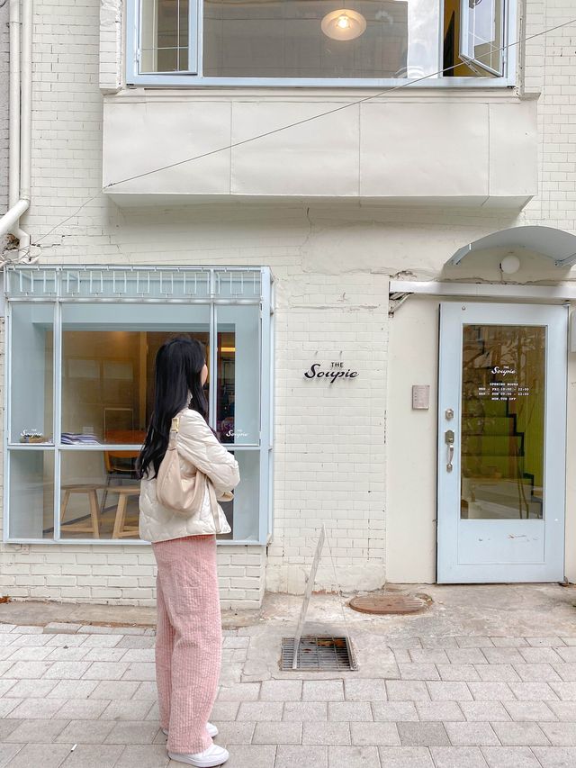 감성 넘치는 삼각지 브런치 카페, 더수피