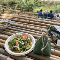 มื้อเที่ยงเรียบๆง่ายๆที่ ตลาดโอ๊ะป่อย ราชบุรี🐝