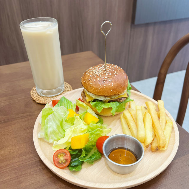日東·初食