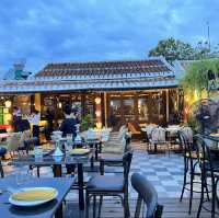 《ベトナム》ホイアンの夜景を楽しめるBAR🍸