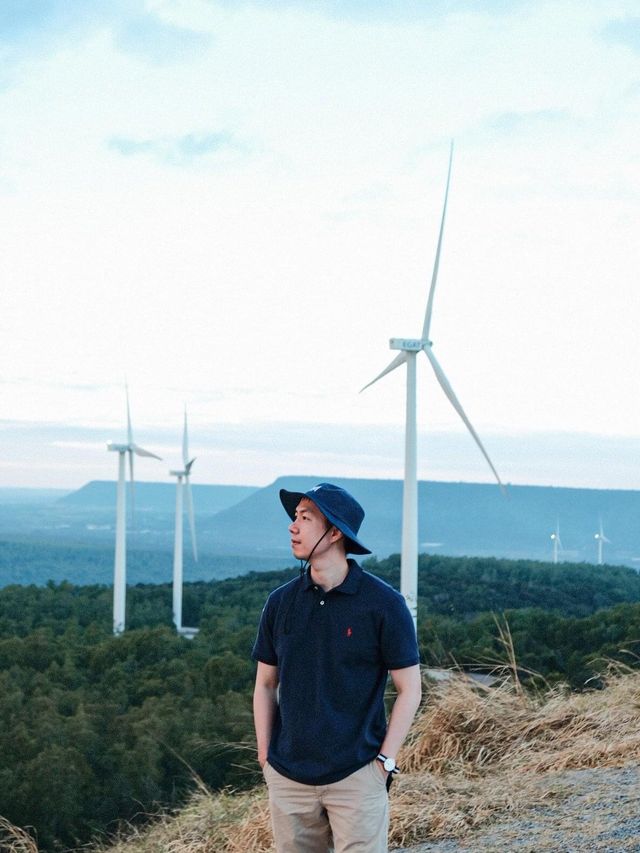 กังหันลม เขายายเที่ยง ณ เขาใหญ่