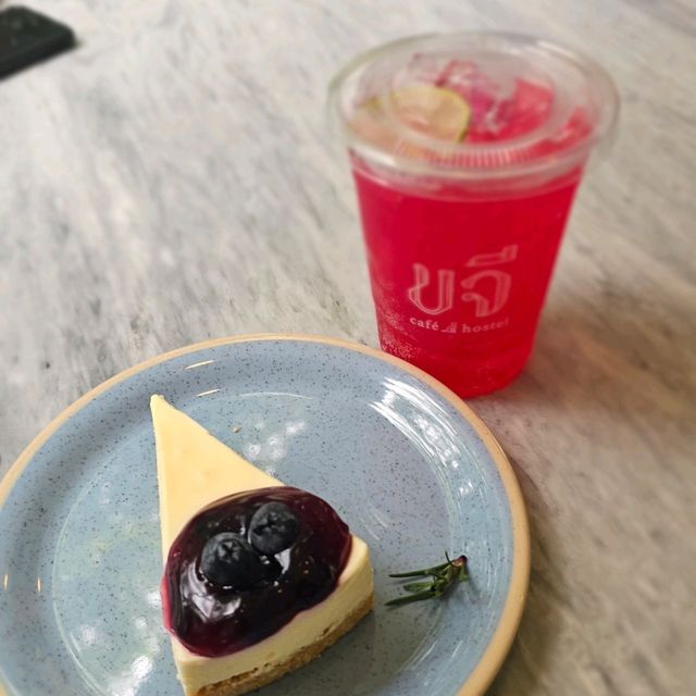 ขจี คาเฟ่ 