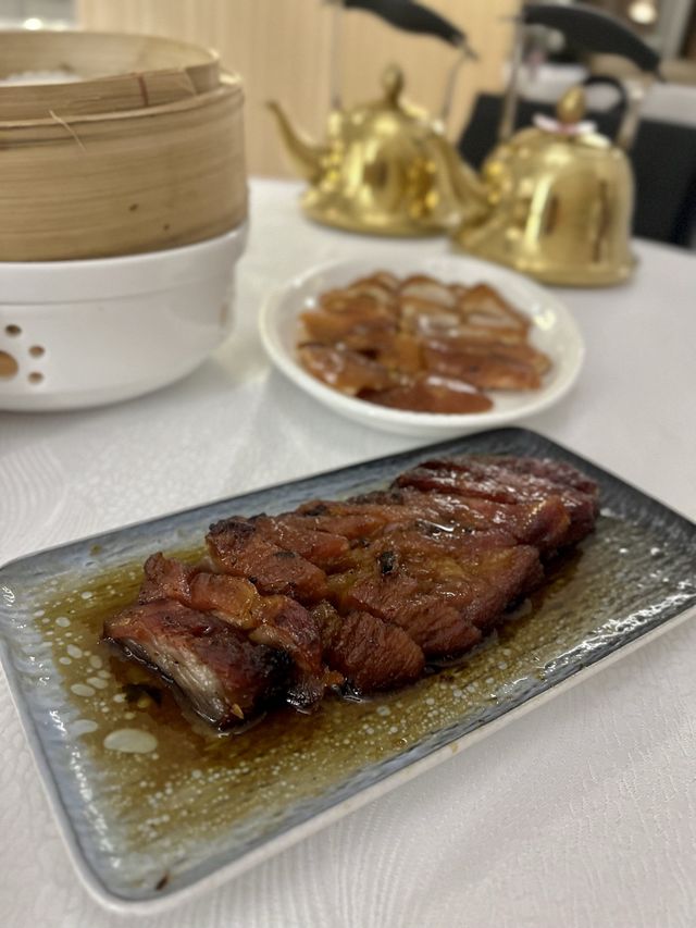 《鴨大哥》酥香片皮鴨