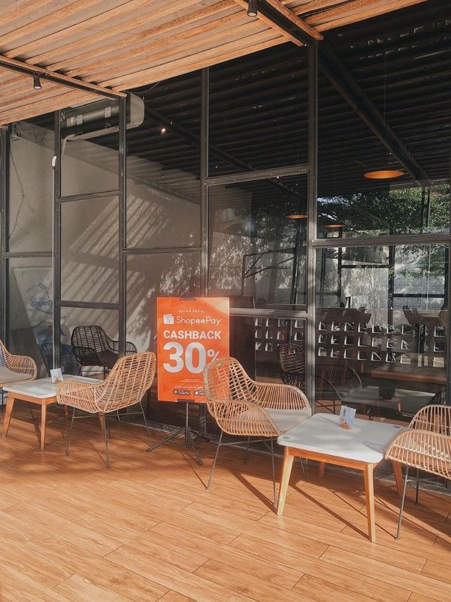 Flinders Cafe Bali
