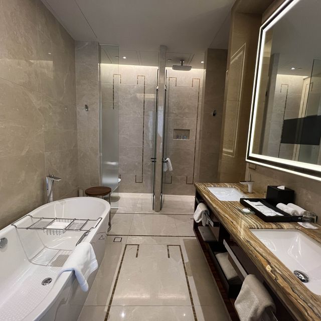 帝苑酒店天際房staycation☺️