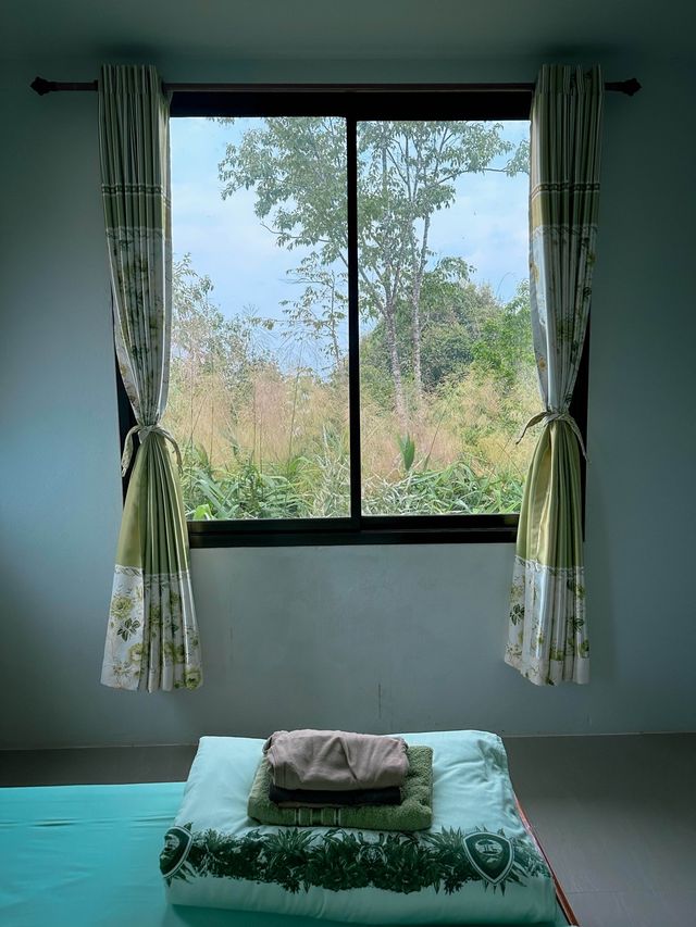 Nanthaburi National Park อช.นันทบุรี