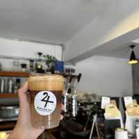 Dham-má-daa ร้านกาแฟในหาดใหญ่