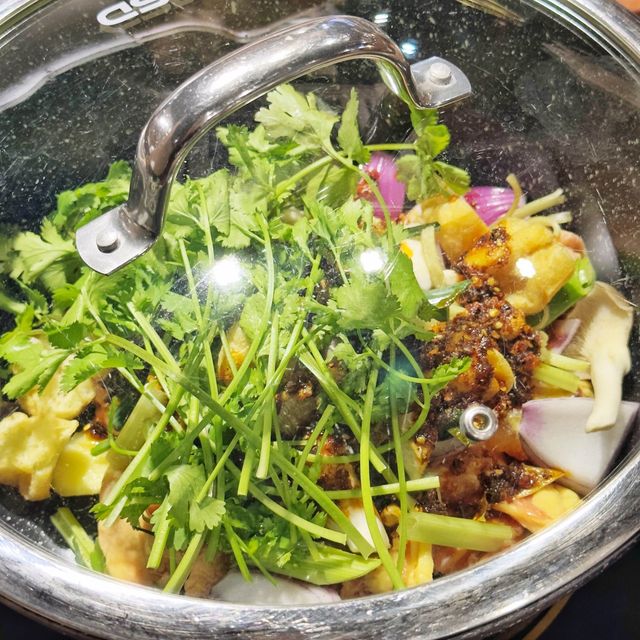 高質🐓雞煲🐚海鮮火鍋🍲加精選🤩配料任食🤤
