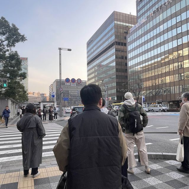 후쿠오카 여행객의 필수코스 하카타역!