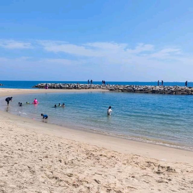 หาดแสงจันทร์ จ.ระยอง