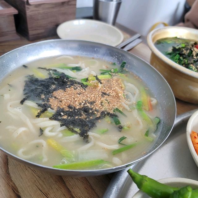 두근두근여름휴가 경주의 오래된 국수 맛집 놋전국수