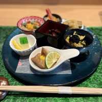 【大阪・天王寺】予約困難店の味を楽しめる「鮨さわ田」