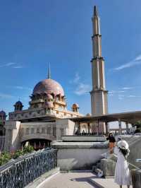 Putra Mosque, the Iconic landmark of Putrajaya