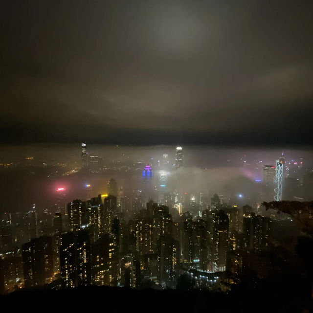 香港🇭🇰 ｜ 全球頭三的雲海城市🏙️🌃 - 香港山頂