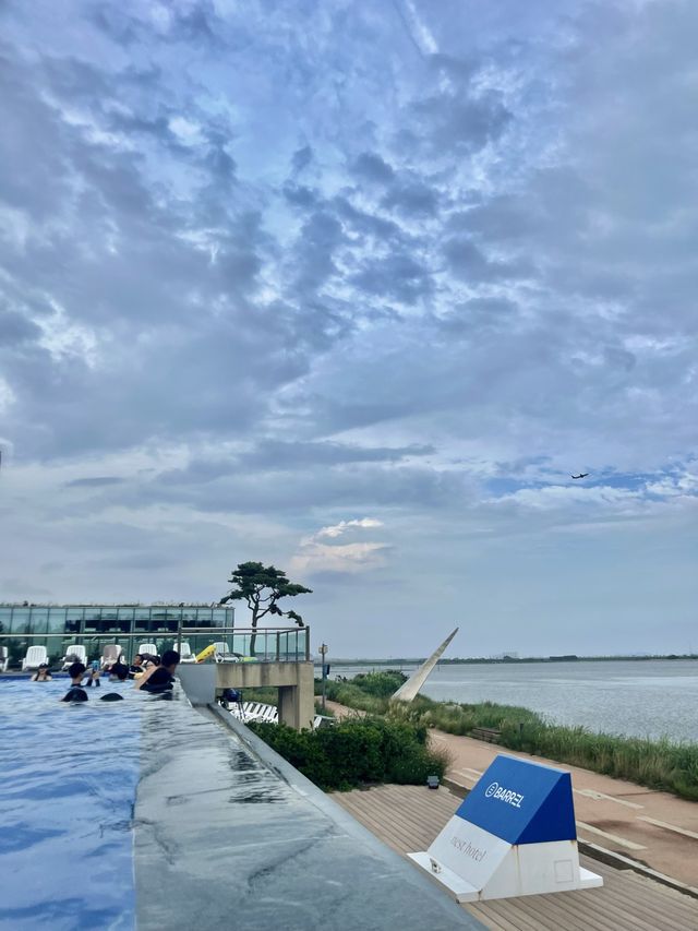 네스트호텔에서 즐기는 인피니티풀💦