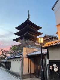 Kyoto Sunset on Autumn - Higashiyama