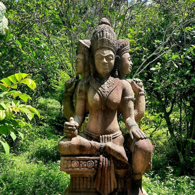 Tram's Ancient Temple with a Sculpture Garden