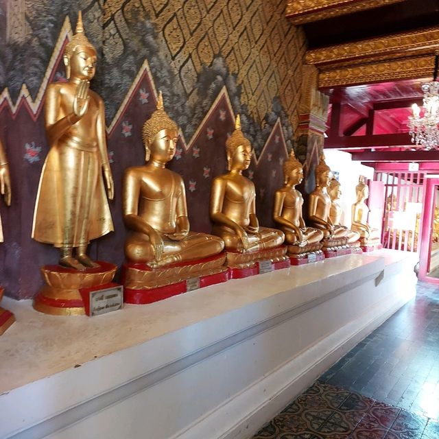 นมัสการพระพุทธชินราช