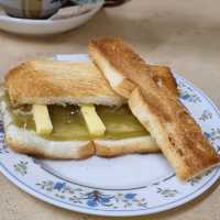 Famous Thong Kee Kopitiam (Puchong)