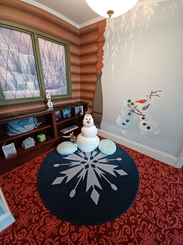 ❄️迪士尼樂園酒店魔雪奇緣套房