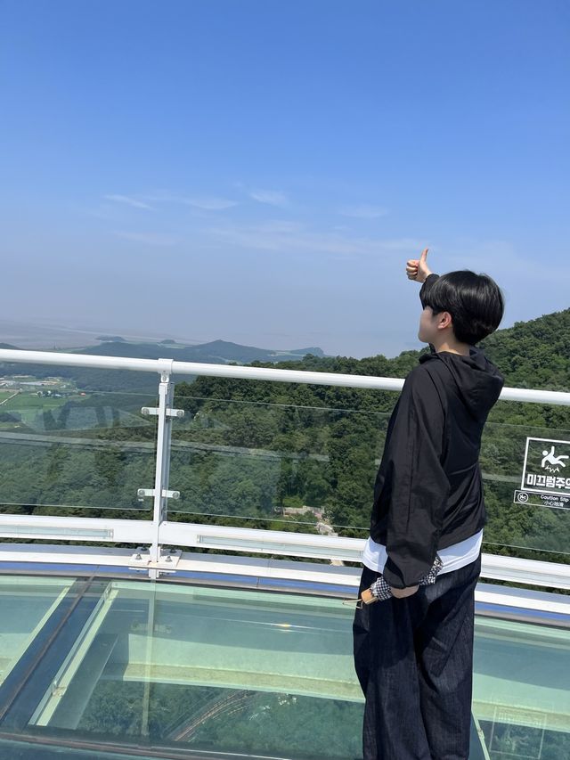 이쁜 여름 하늘 시원한 곳에서 구경하고 싶으신 분!