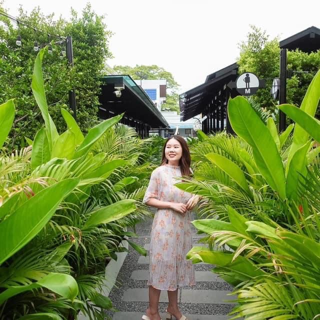 เลอความลัค | เอกมัย ร้านสวยมาก