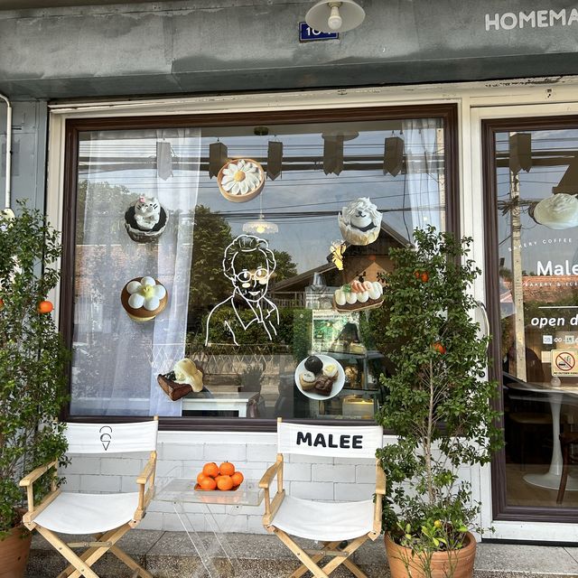 🍰🍧Malee bakery & ice cream🍭🍬 