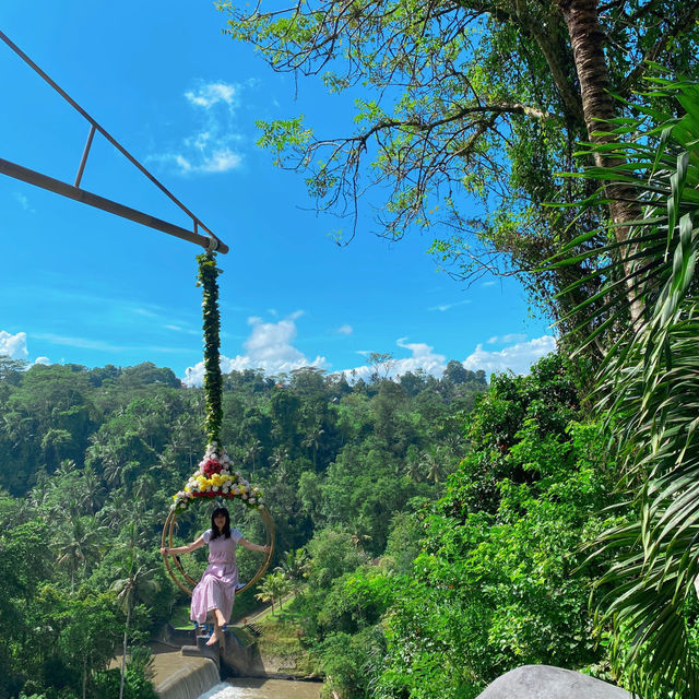 バリ🇮🇩インスタ映え📸大自然の中でブランコ バリスウィング