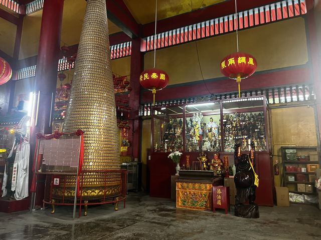 ไหว้พระขอพรวัด Lian Shan Shuang Lin Monastery