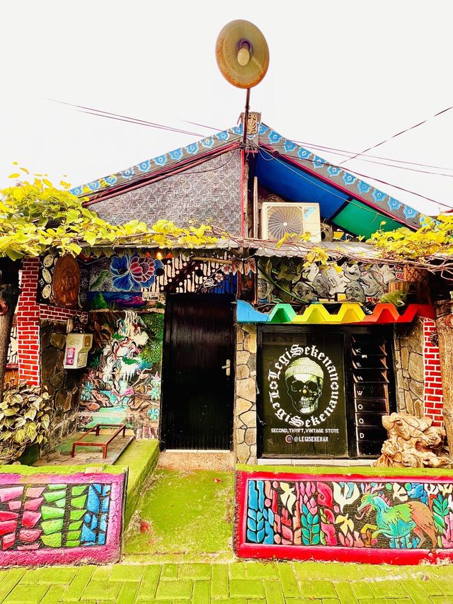 Must Visit: Kampung Batik Gedong Semarang👹
