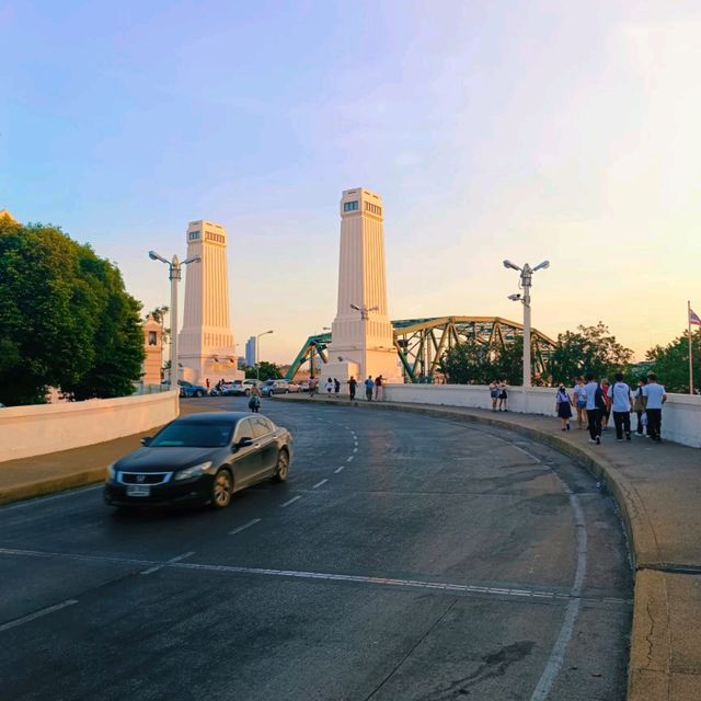 สะพานพระพุทธยอดฟ้าจุฬาโลก, กรุงเทพมหานคร