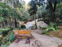 ชมน้ำตกหินปูนสุดงดงาม ในอำเภอเชียงดาว ⛰️
