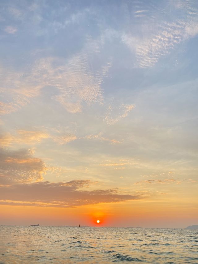 พายเรือใสดูพระอาทิตย์ตก | หาดเทียน