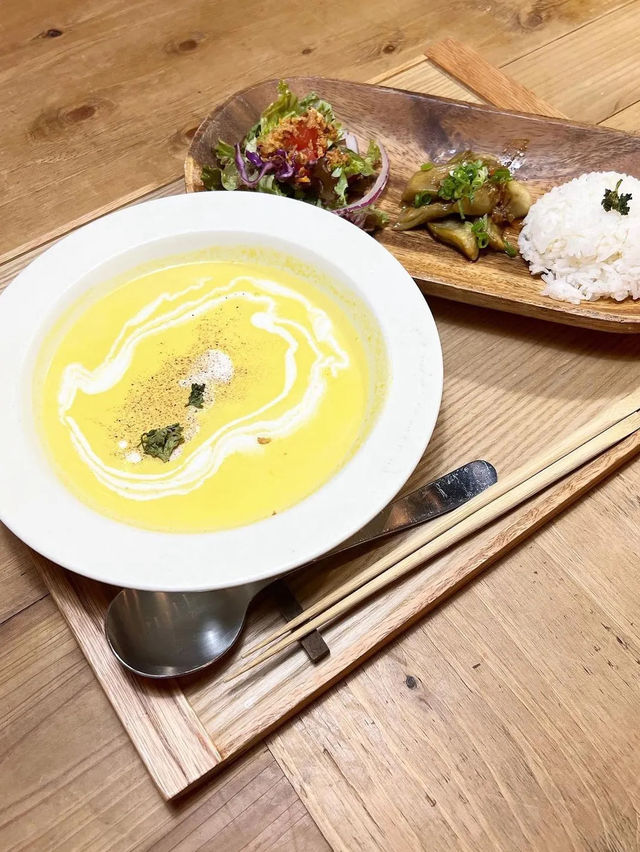 【福岡カフェ】かわいいたい焼きとおいしいランチのお店