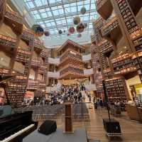 Byeolmadang Library Starfield Suwon